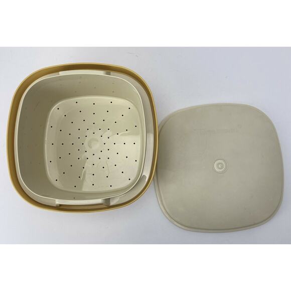 Vintage Tupperware Harvest Gold Steam n Store Colander Storage Container 888-10 - Picture 1 of 11